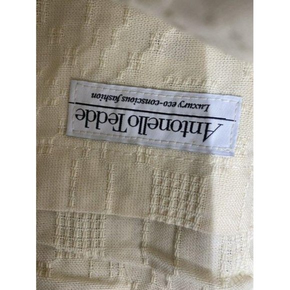 Antonello Tedde lux eco-conscious white-blue fabri - Picture 12 of 12